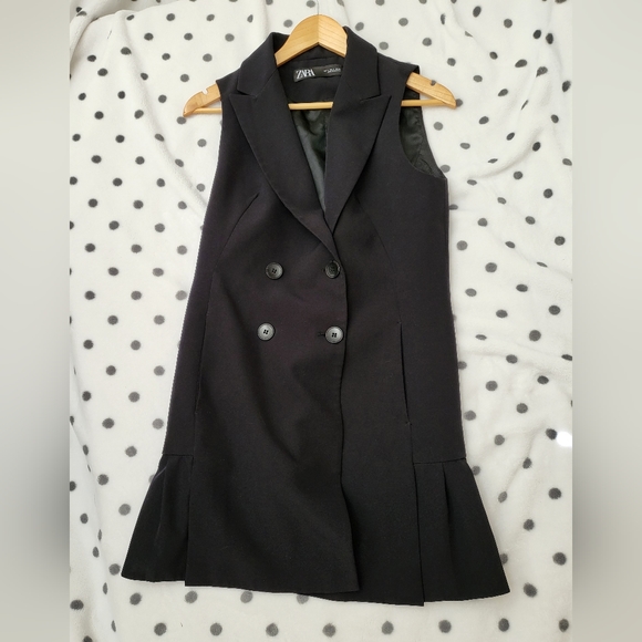 Zara Dresses & Skirts - Zara Vest Pleated Sleveless Blazer Dress